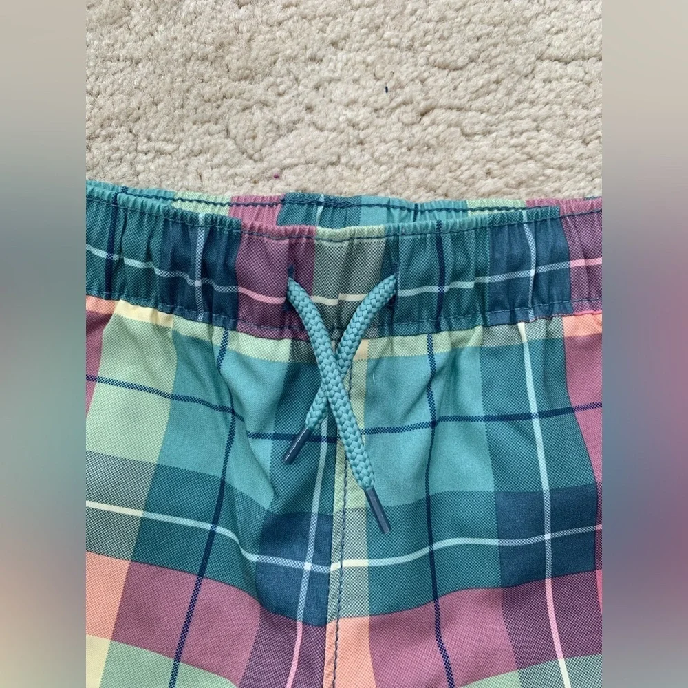 Old Navy NWT Size 4T Plaid Swim Trunks